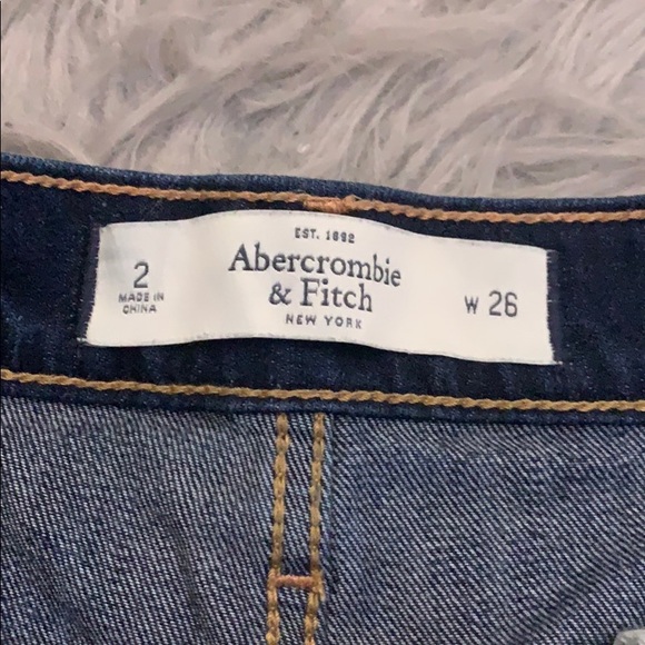 A&F Shorts - Picture 4 of 5